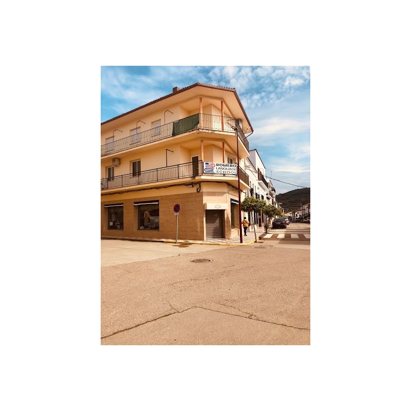 Romero Language School