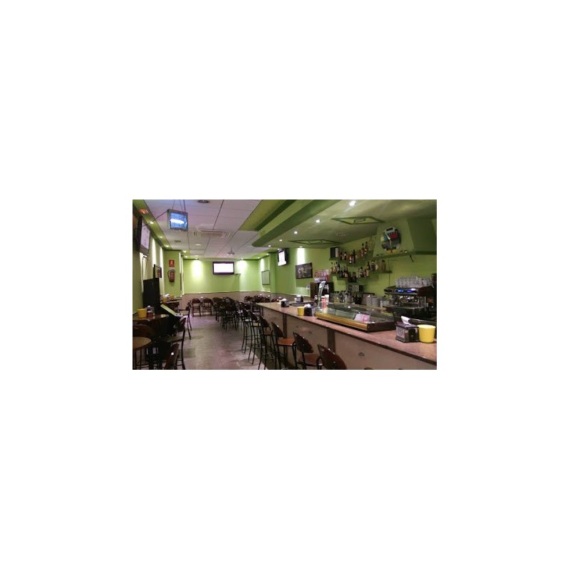 Bar-Cafetería-Churrería y tienda de chucherías: El Kasera