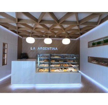 Pasteleria & Confiteria La Argentina III