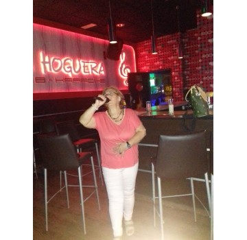 La Hoguera Pub Karaoke