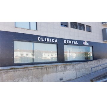 Clinica Dental Dra. Ana-Jara Pérez Rodríguez. Odontologia general y odontopediatria