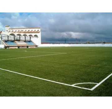 Campo de fútbol, césped artificial