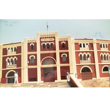 Aparcamiento de la Plaza de Toros de Mérida